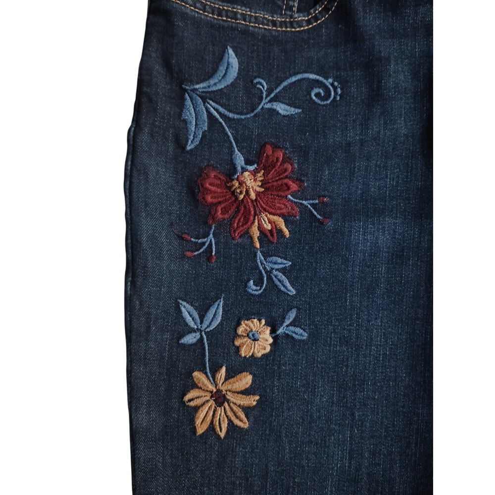 St Johns Bay Womens Dark Wash Floral Embroidered Straight Leg Jeans Size 16P - Picture 3 of 11